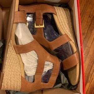 Brown leather Wedge Sandals